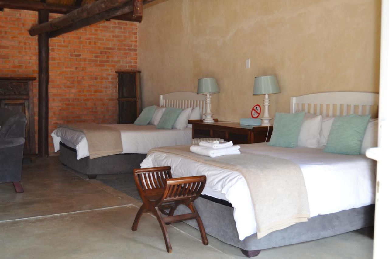 Готель Chartwell Manor Екстер'єр фото
