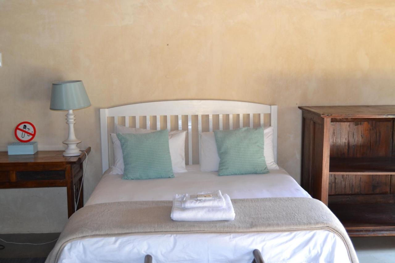 Готель Chartwell Manor Екстер'єр фото