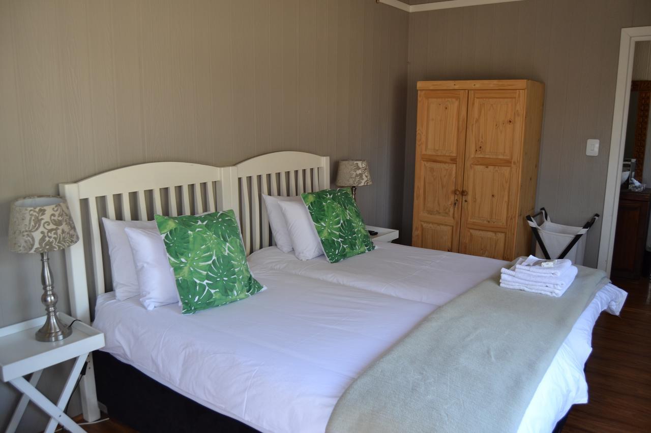 Готель Chartwell Manor Екстер'єр фото