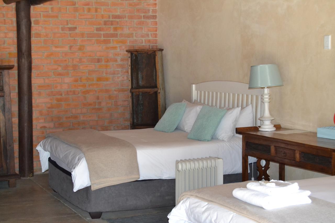 Готель Chartwell Manor Екстер'єр фото